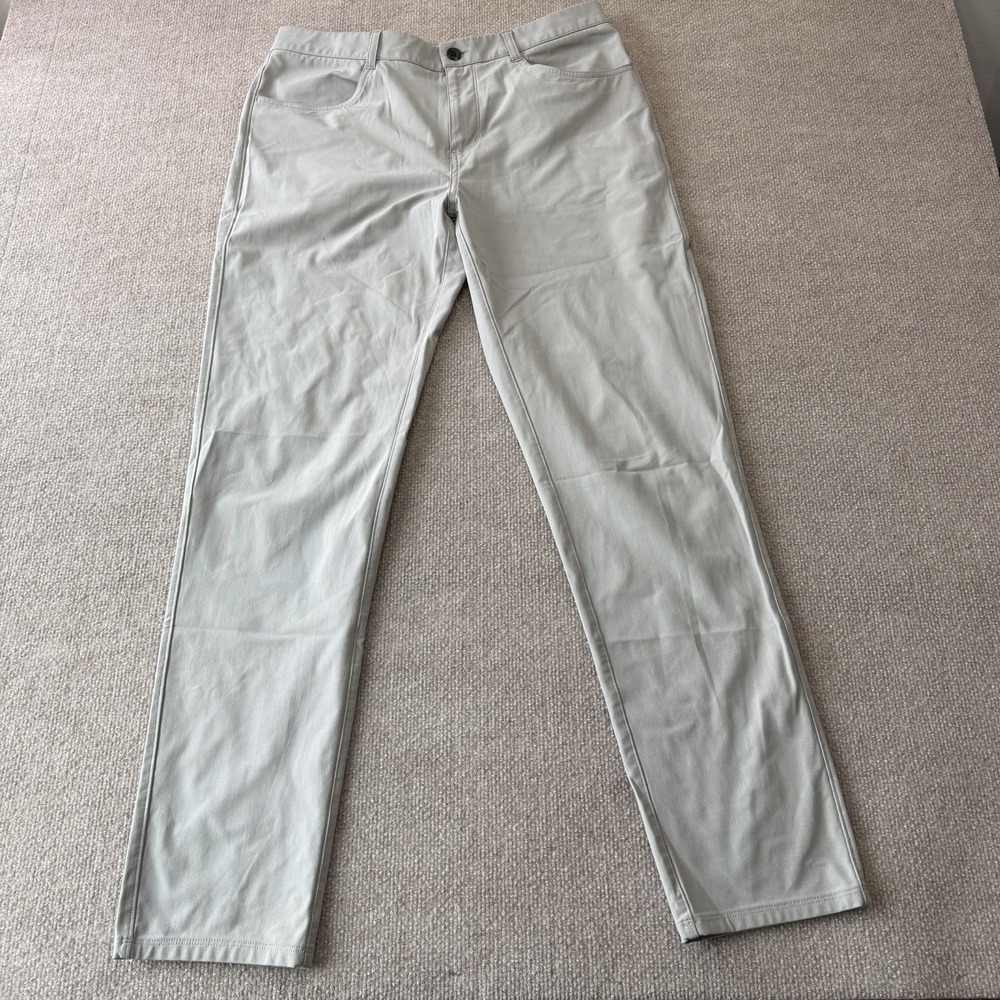 Vuori Men's Cascade Tech Chino Pants Fog Gray Size 33 - Picture 2 of 10